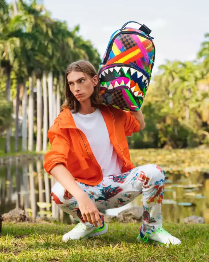 SHARKS IN PARIS CITY STREAKS RUCKSACK (DLXV)