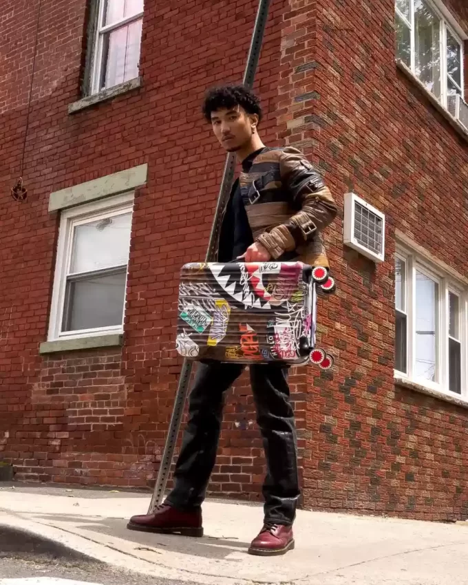 SHARKS IN PARIS THE RIZZ SHARKNAUTICS HARDSHELL HANDGEPÄCK SHARKS IN PARIS THE RIZZ SHARKNAUTICS HARDSHELL HANDGEPÄCK