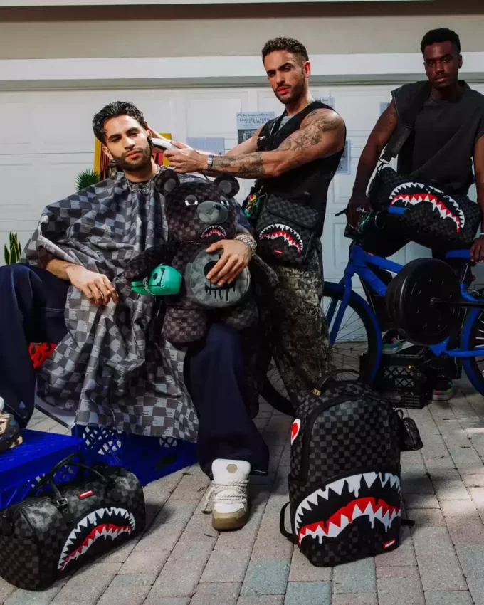 SHARKS IN PARIS THUNDERDRIP MINI-DUFFLE