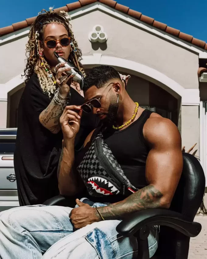 SHARKS IN PARIS THUNDERDRIP SAVY CROSSBODY