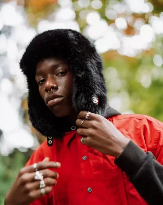 SKY HIGH SEEKERS ARCTIC BIG FUR AVIATOR (SCHWARZ) SKY HIGH SEEKERS ARCTIC BIG FUR AVIATOR (SCHWARZ)