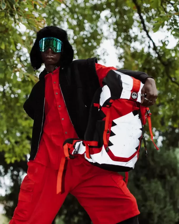 SKY HIGH SEEKERS ARCTIC GLOBAL TREK CAMPER RUCKSACK