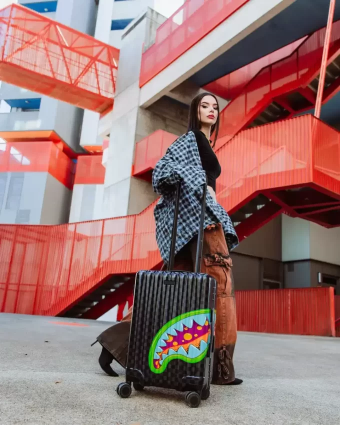 SLIME TAKEOVER HARTSCHALEN-HANDGEPÄCK SLIME TAKEOVER HARTSCHALEN-HANDGEPÄCK