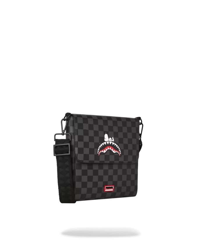 SNOOPY TAG FREIE UMHÄNGETASCHE