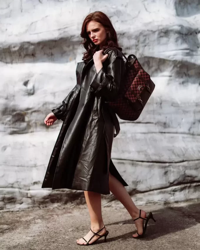 SPEZIALEINSAMEN-LUFTFRACHTTASCHE SPEZIALEINSAMEN-LUFTFRACHTTASCHE