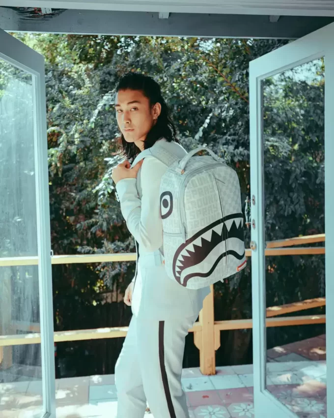 SPLIT THE CHECK (PEARL) RUCKSACK (DLXV)