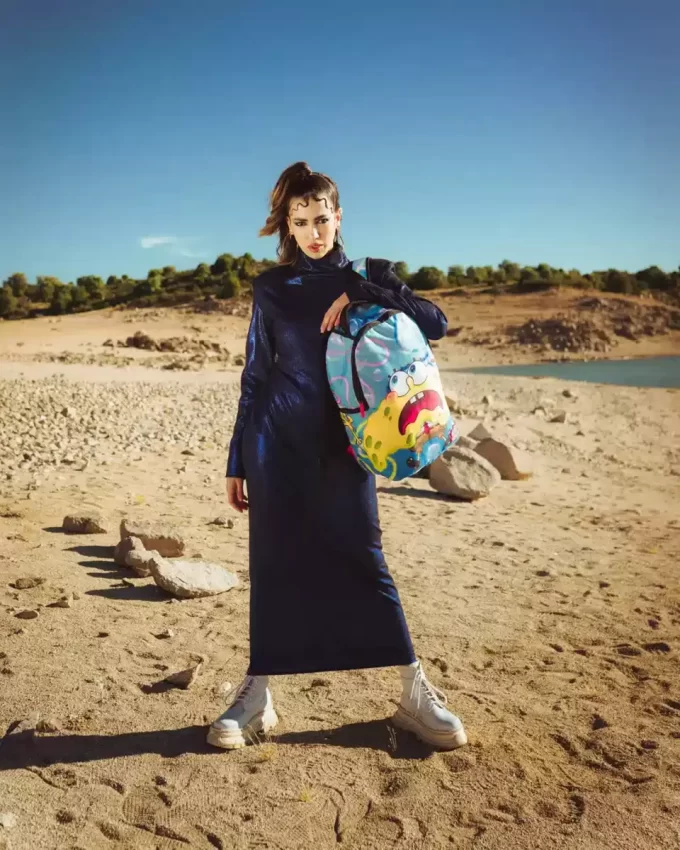 SpongeBob Haifisch-Schwamm (DLXR) SpongeBob Haifisch-Schwamm (DLXR)