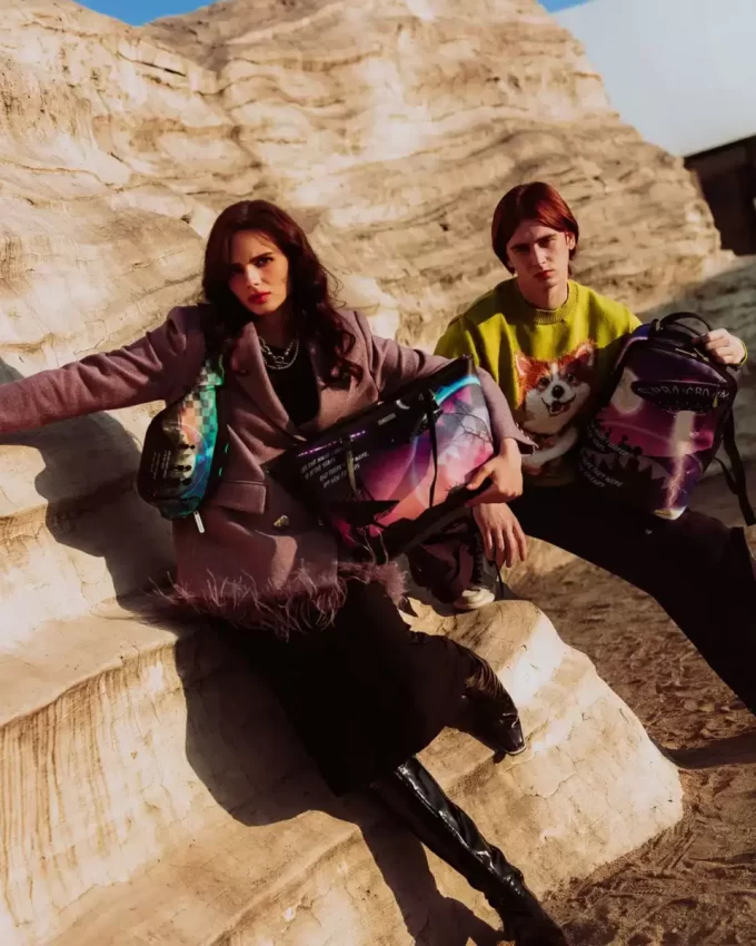 SPÄT EINE NACHT CLEVERE UMKLEIDUNG