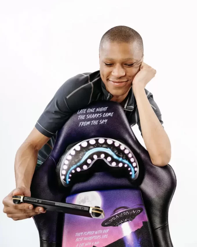 SPÄTES SPIELESTUHL FÜR EINE NACHT