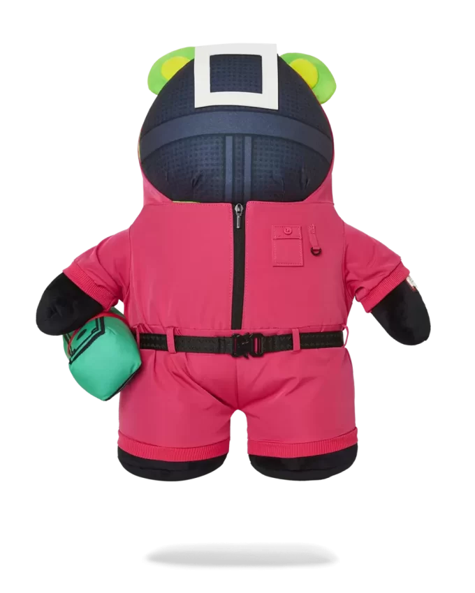 SQUID GAME COLLAB PINK SOLDIERS BÄRENRUCKSACK
