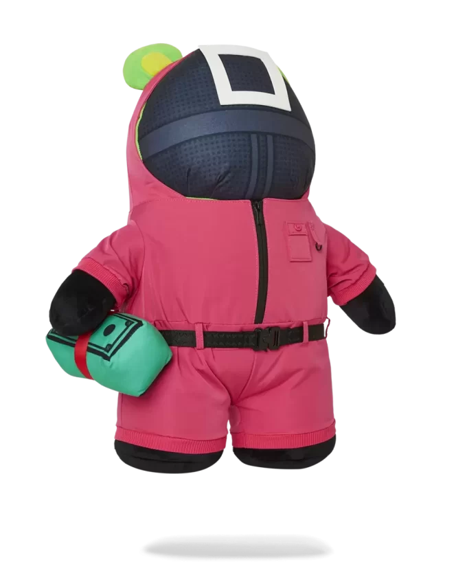 SQUID GAME COLLAB PINK SOLDIERS BÄRENRUCKSACK