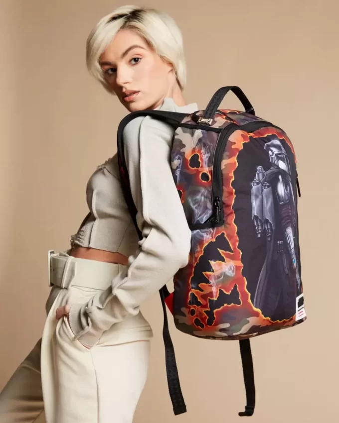 STAR WARS MANDALORIAN BLOWOUT SHARK RUCKSACK