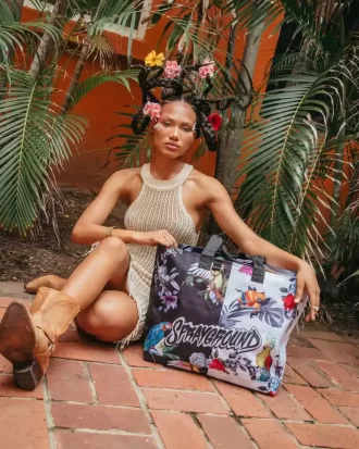 Strandtasche mit Schattenflugmuster