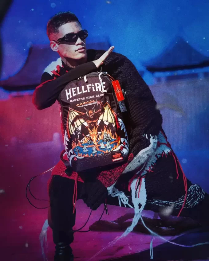 STRANGER THINGS HÖLLENFEUER-RUCKSACK