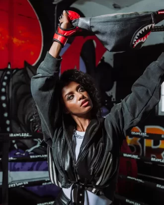 Strickkommandant Savvy Crossbody