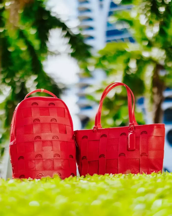 SUPER HEISSE FEUER-KLASSISCHE TASCHE