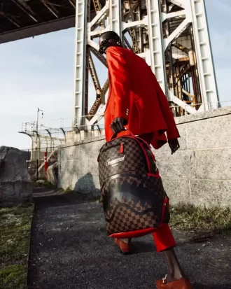 TAKEOVER THE THRONE RUCKSACK