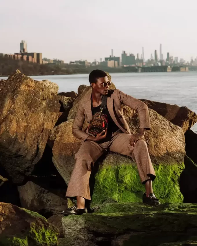 TAKEOVER THE THRONE RUCKSACK-SCHLÄGER TAKEOVER THE THRONE RUCKSACK-SCHLÄGER