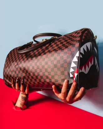 TEILEN SIE DIE RECHNUNG, DUFFEL