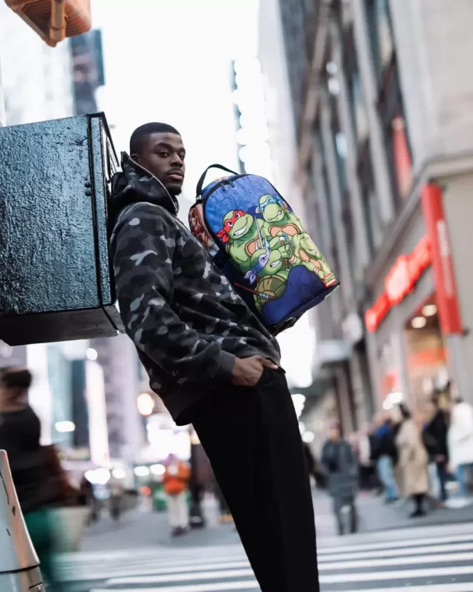 TMNT SEWER CAP DLXSR RUCKSACK