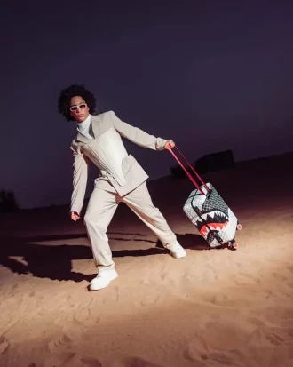 UNSTOPPABLE ENDEAVORS SHARKNAUTICS HARTSCHALEN-HANDGEPÄCK