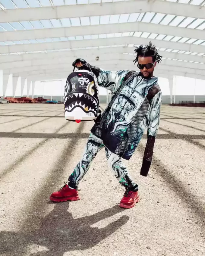 V2 ULTIMATIVER RUCKSACK (DLXV)