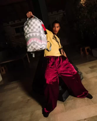 vanquish cream dlxsv rucksack 2 330x413 - VANQUISH CREAM DLXSV RUCKSACK