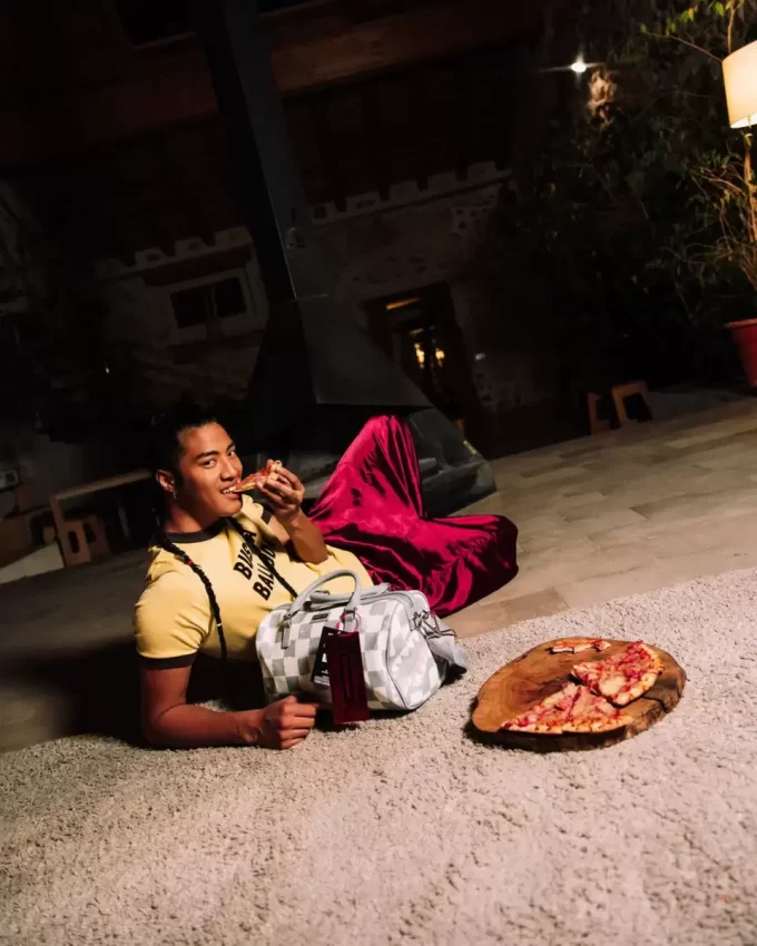 VANQUISH CREAM MINI DUFFLE