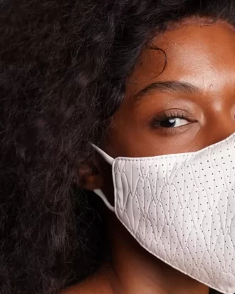 VEGANE LEDER-GESICHTSMASKE VON SHARKS OF THE WORLD