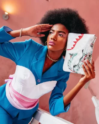 WILDNISVOLLE KREUZKUPPLUNG