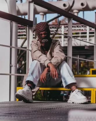 XTC SHARKS IN PARIS SKIMASKE