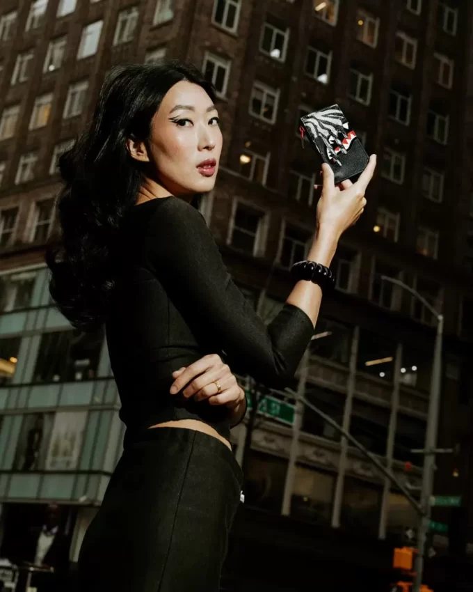 ZE SHARK PREDATOR SCHLANKER GELDHALTER