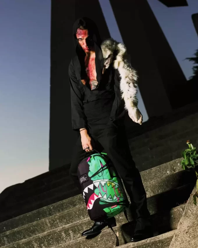 ZOMBIE OOZE SHARK CENTRAL RUCKSACK