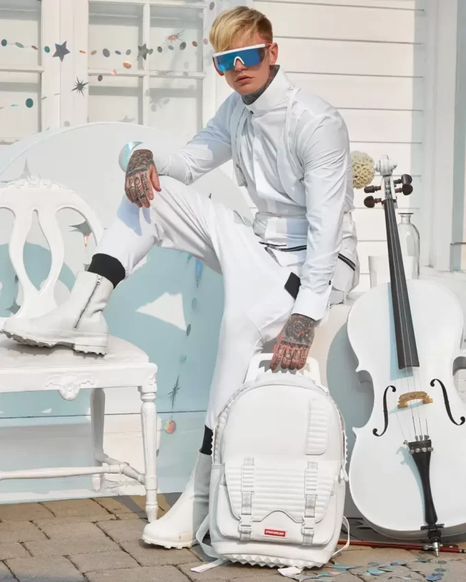 ZUKÜNFTIGER REISENDER CARGO-RUCKSACK ZUKÜNFTIGER REISENDER CARGO-RUCKSACK